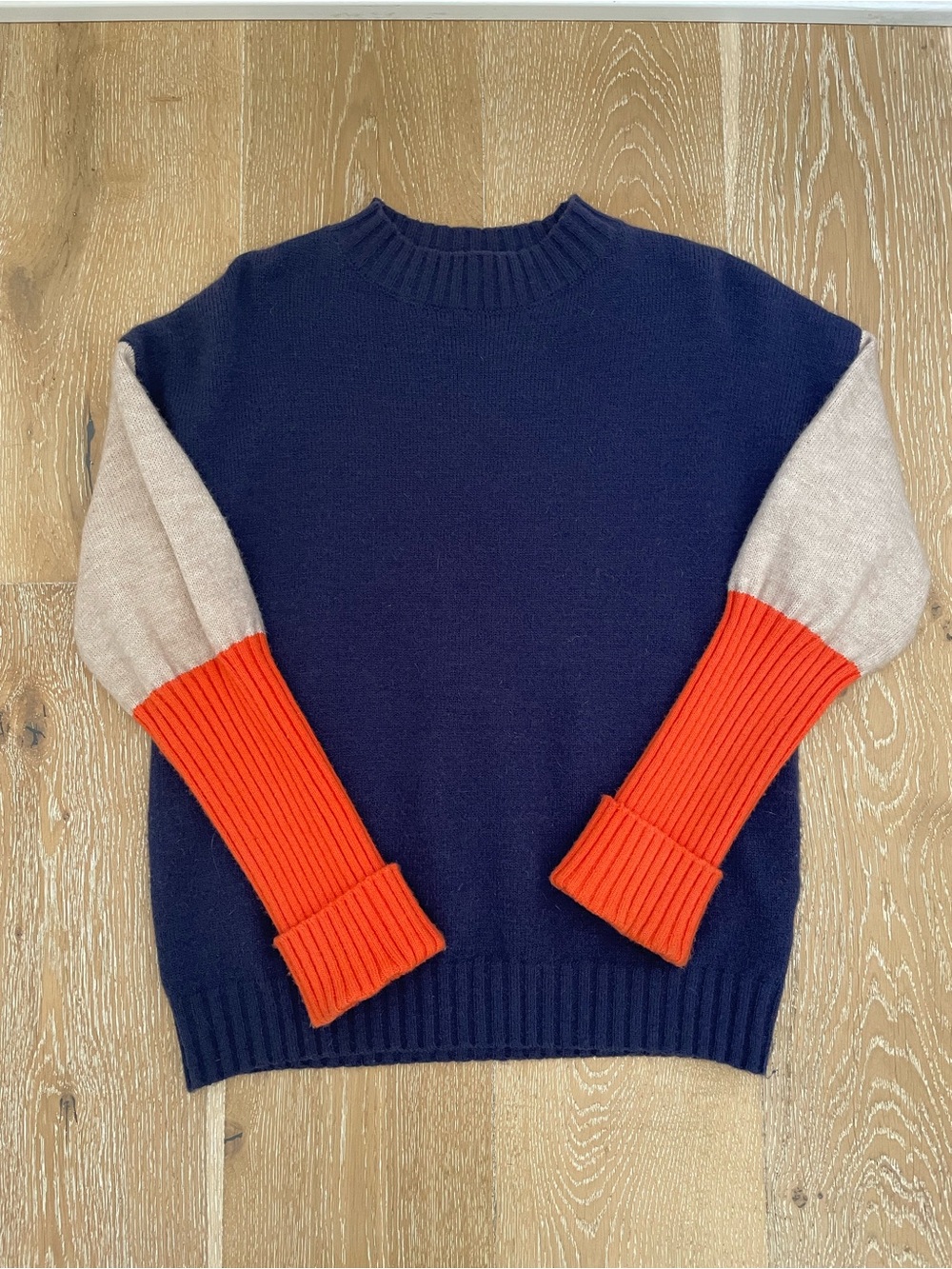 Commense Navy Sweater with Beige Sleeves and Bright Orange Cuffs
